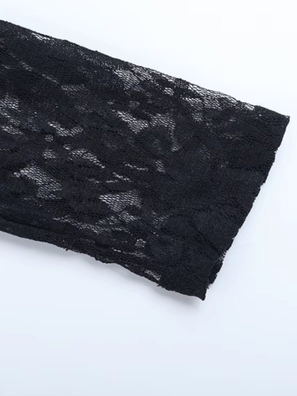 LACE TOP🖤 - Picture 5 of 5